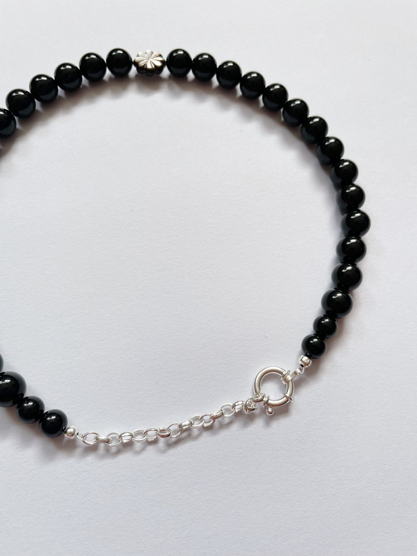 Bitter Dark Necklace