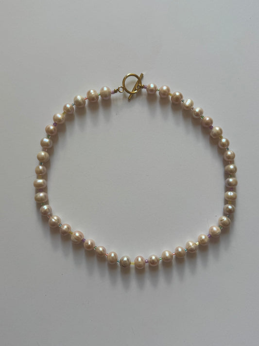 Pearl pastel necklace