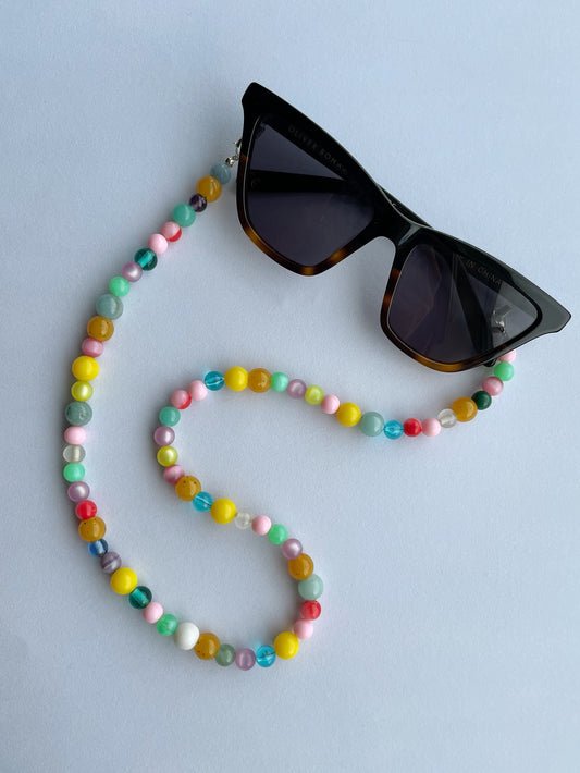 Colourful beaded glasses chain