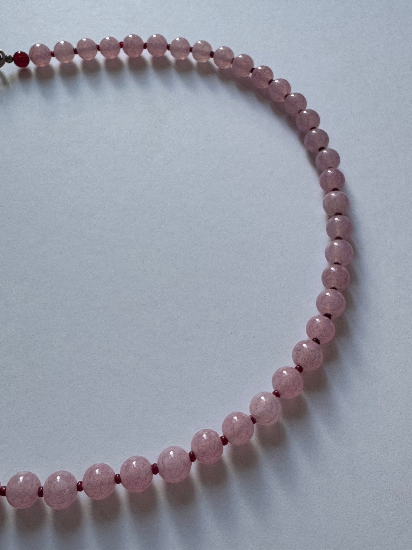 Cloudy pink glass necklace